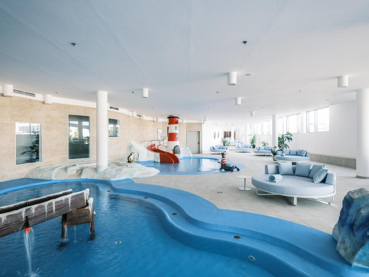 Falkensteiner Family Hotel Diadora Петркане Екстериор снимка The spa at the Hotel