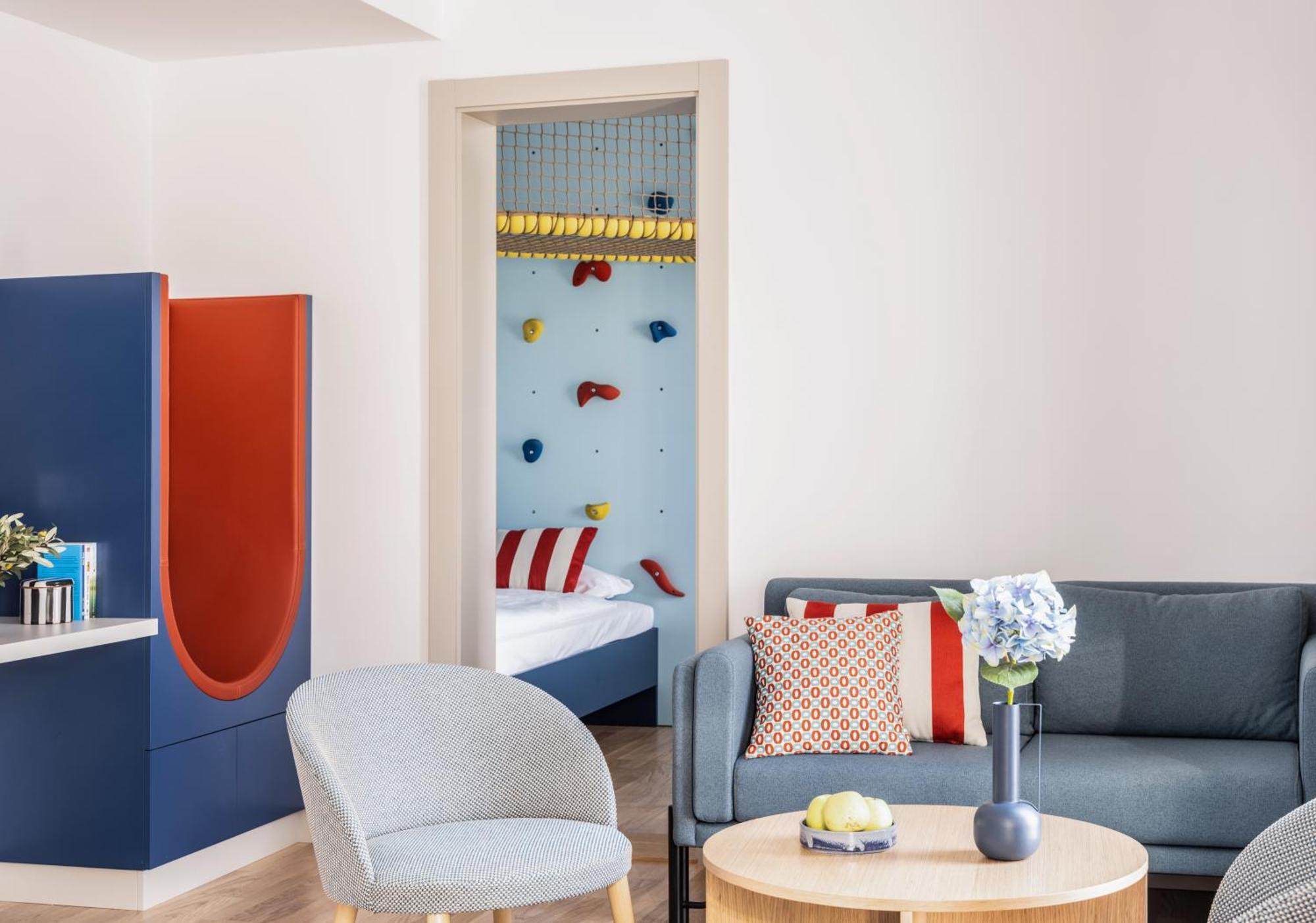 Falkensteiner Family Hotel Diadora Петркане Стая снимка Family room